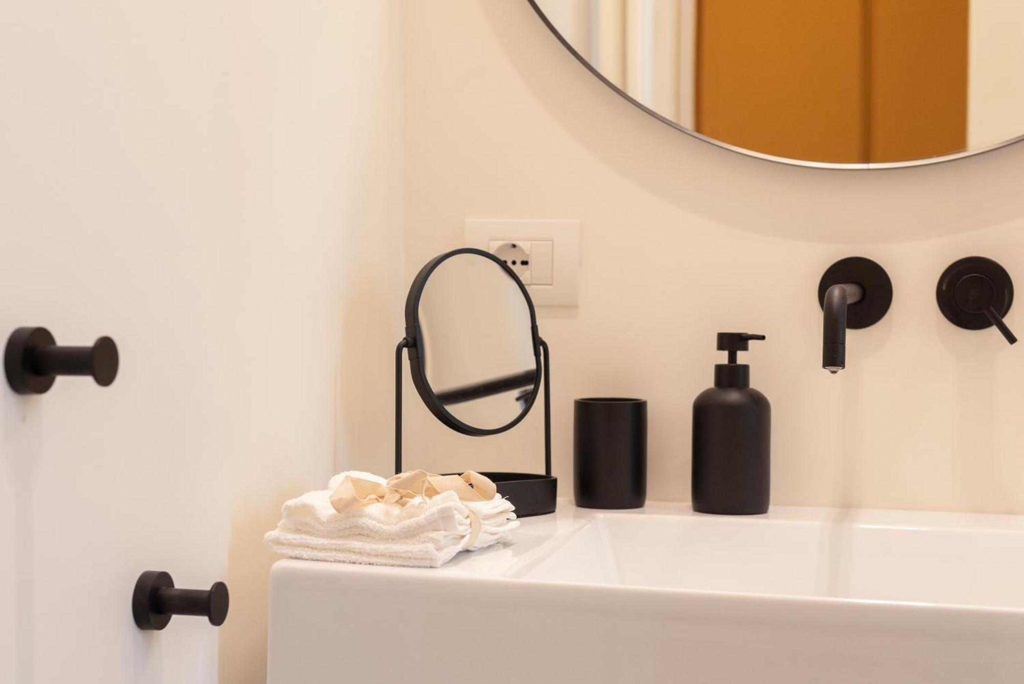 Santa Lucia Maison De Charme 那不勒斯 外观 照片